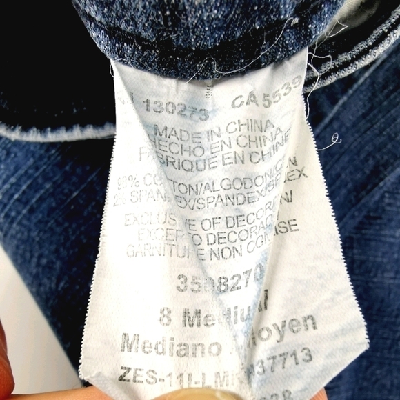 Lee Women's 8 Medium Slender Secret Straight Jeans - Picture 6 of 12